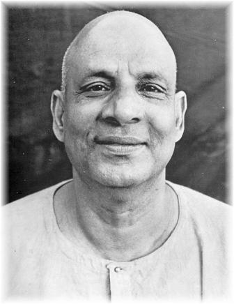 Swami Sivananda : Un Grand Yogi Contemporain
